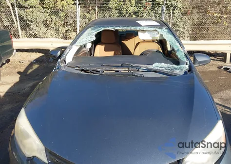 2014 Toyota Corolla Le из США, поврежденный, VIN 5YFBURHE0EP058415